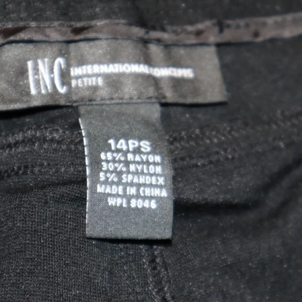 INC And ALFANI‎ PANTS ANKLE AND PETITE CROPPED PANTS SIZE 14 P SET OF 3!!